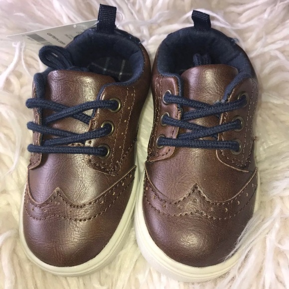 Carter’s Toddler Boy Shoe - Picture 4 of 4